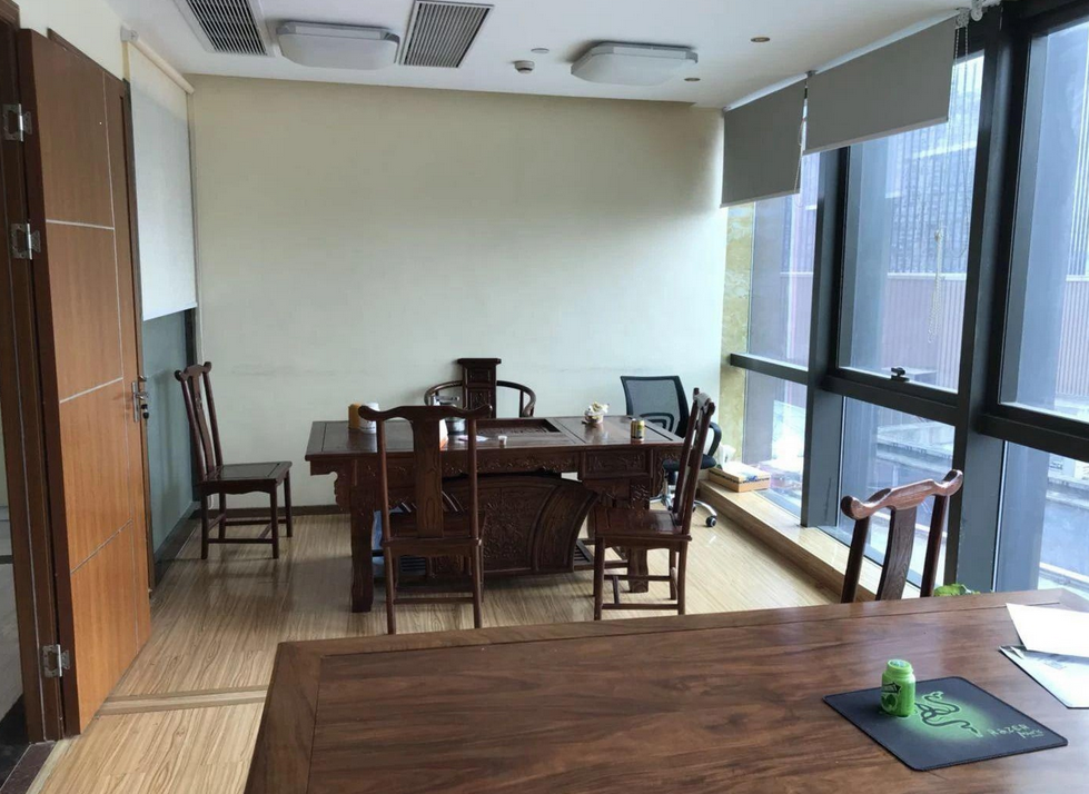 張江春申大廈