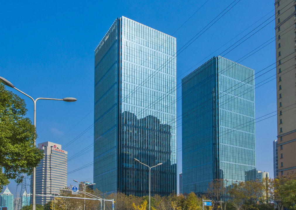 東銀中心