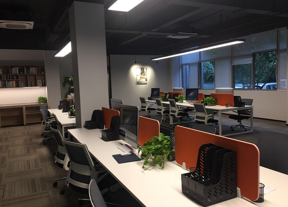 龍陽廣場