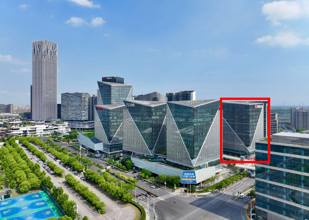 晶耀前灘辦公室出租，370㎡，精裝修