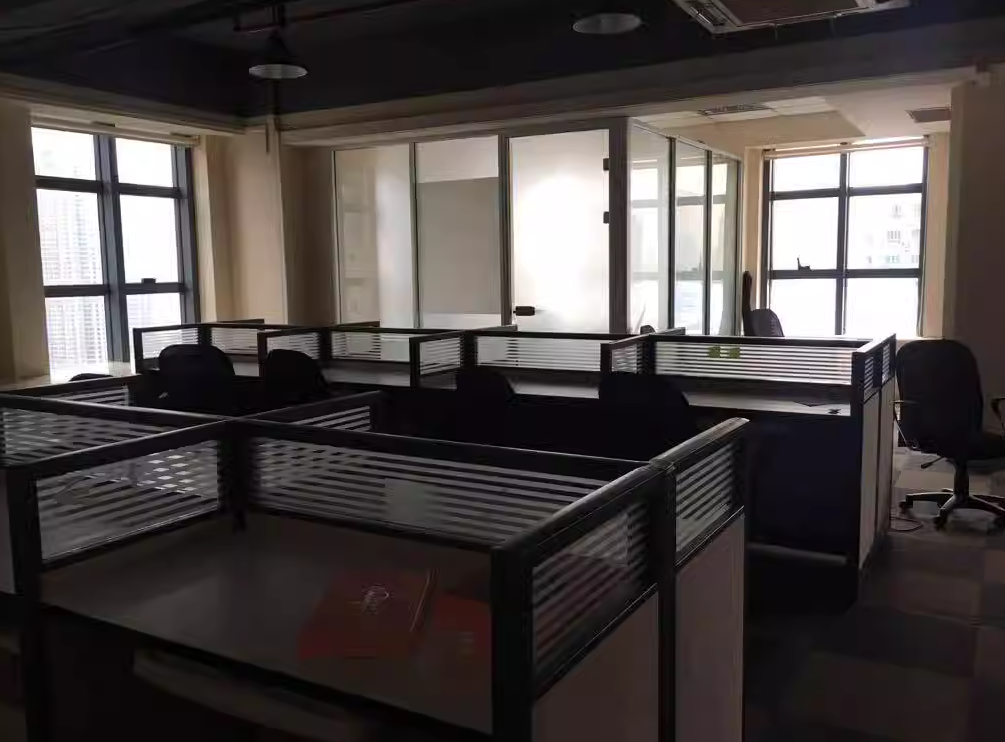 隆宇大廈