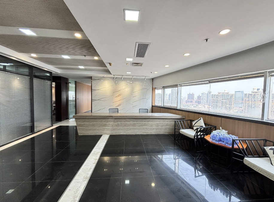 銀歷大廈寫字樓出租，面積698平米，租金報價61300元/月